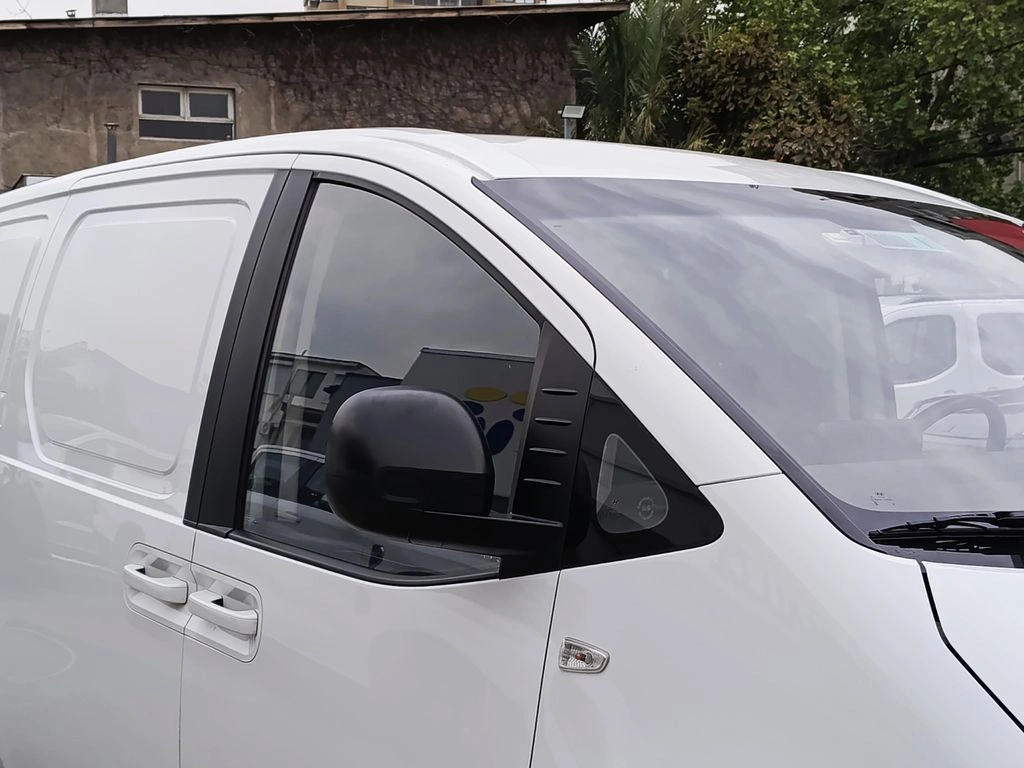 Hyundai Staria 2.2 Furgón año 2023