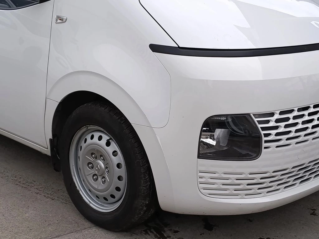 Hyundai Staria 2.2 Furgón año 2023