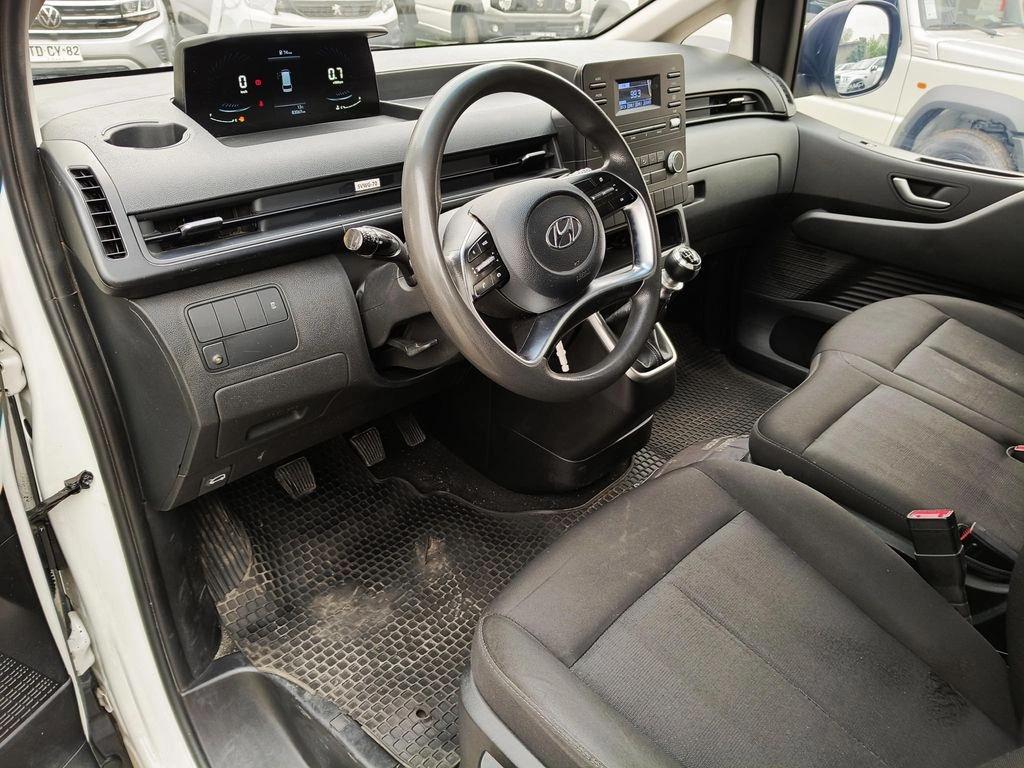 Hyundai Staria 2.2 Furgón año 2023