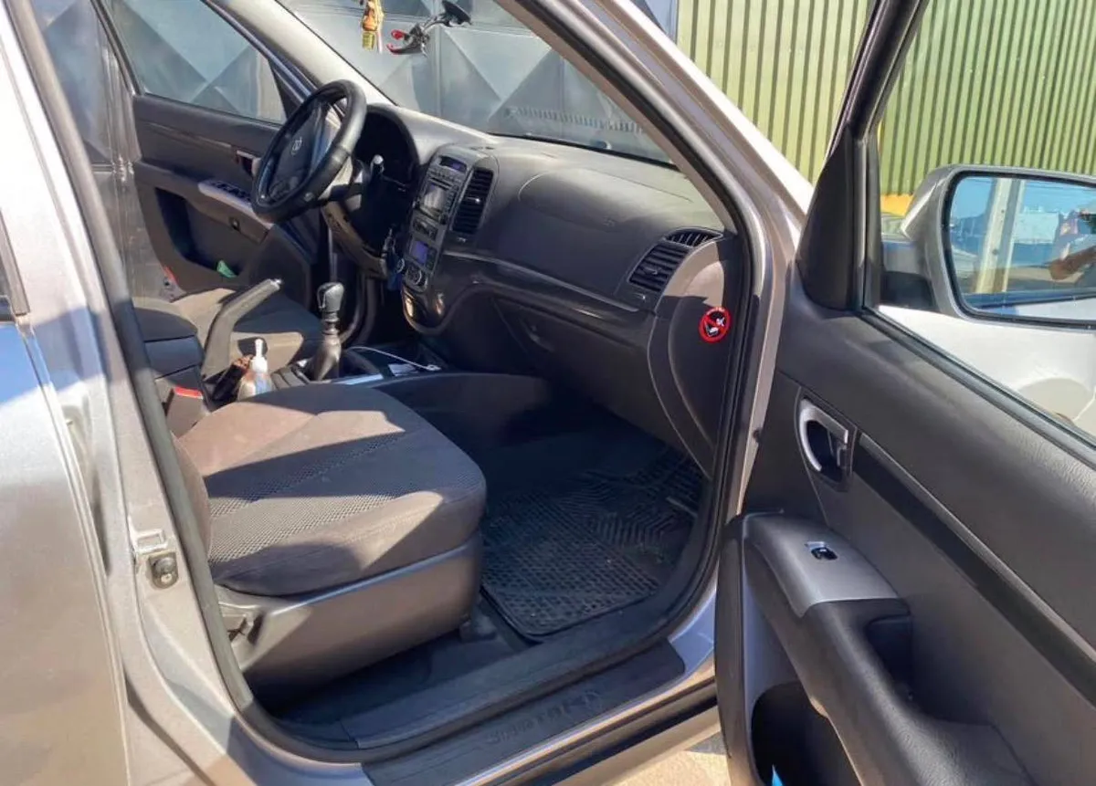 HYUNDAI SANTA FE 2.2 Gls 4wd Crdi Mt Diesel año 2011