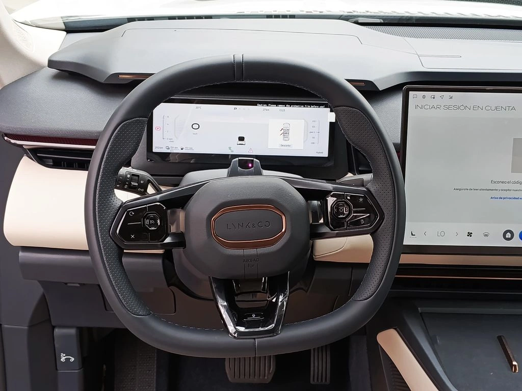 Lynk&Co 08 Phev Pro año 2027