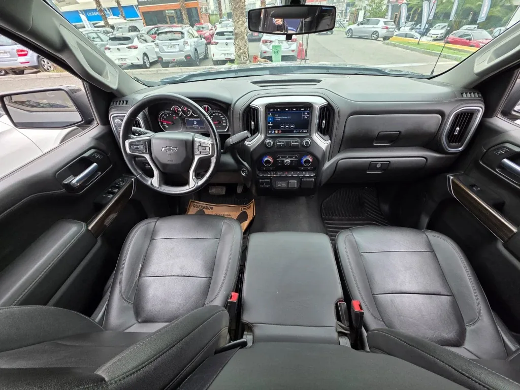 Chevrolet Silverado 5.3 Cc Lt Trailboss Z71 At 4x4 año 2021