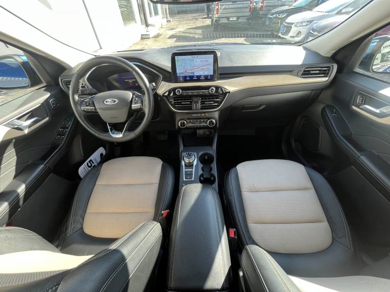 Ford Escape 2.5 Titanium Hev At 4x4 Hibrido año 2023
