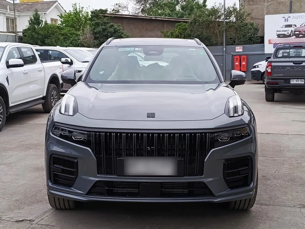 Lynk&Co 09 Halo año 2027