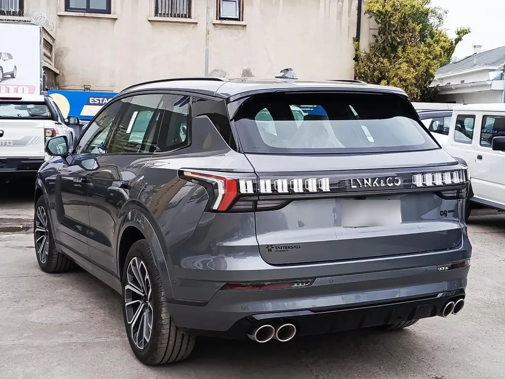 Lynk&Co 09 Halo año 2027