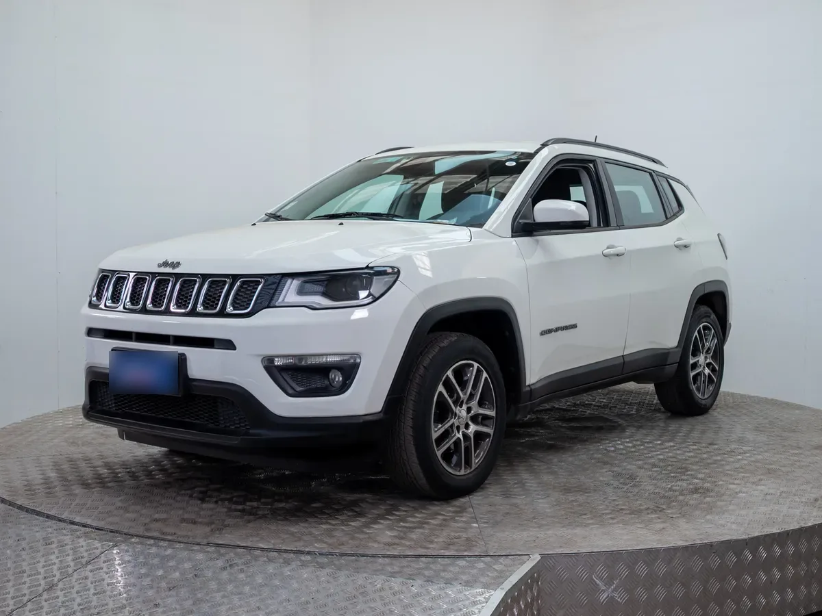 Jeep Compass Compass Sport 2.4 Mt año 2021