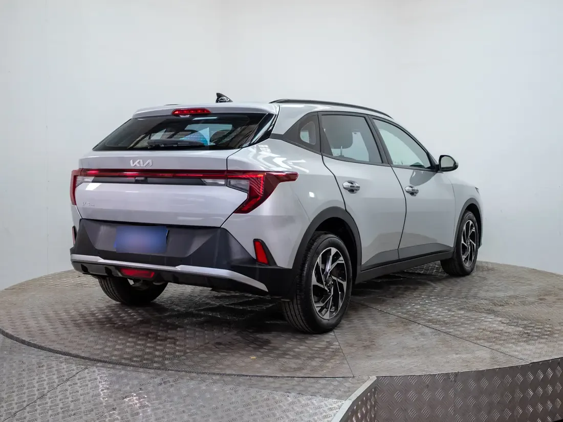 Kia K3 Cross K3 Cross Ex 1.6l 6mt año 2025