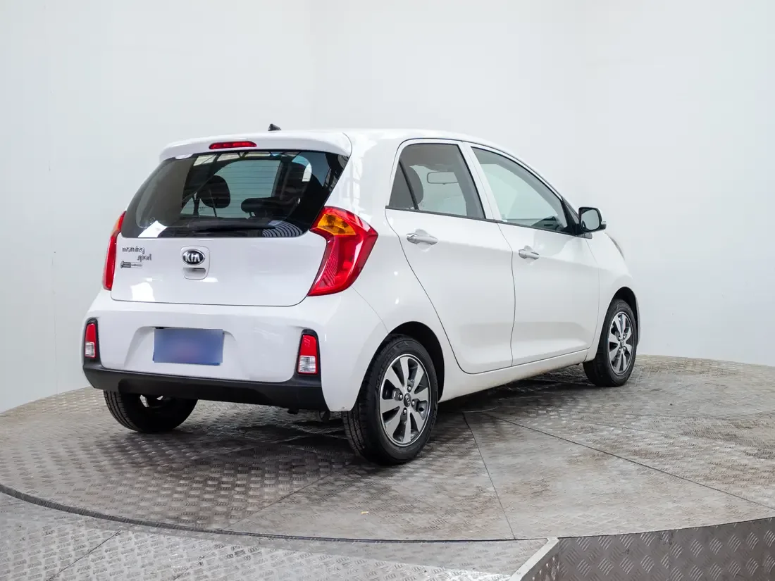 Kia Morning 1.2 Ex Sport 4x2 Hb Mt 5p año 2017