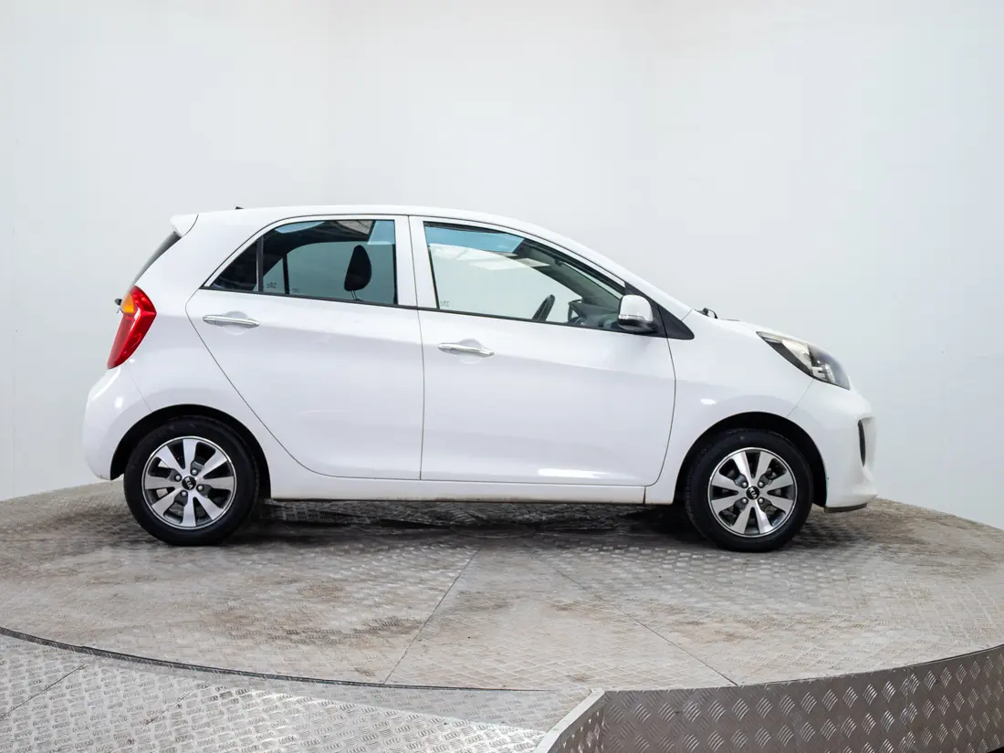 Kia Morning 1.2 Ex Sport 4x2 Hb Mt 5p año 2017