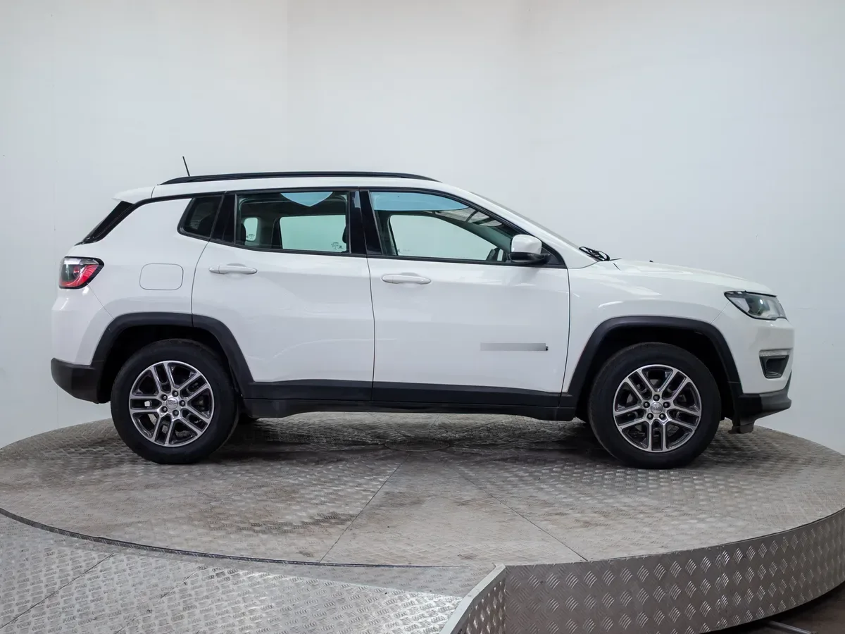 Jeep Compass Compass Sport 2.4 Mt año 2021