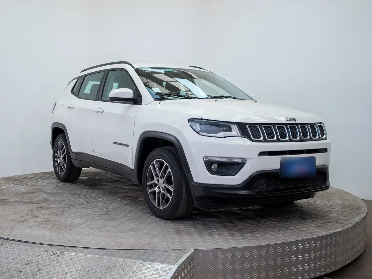 Jeep Compass Compass Sport 2.4 Mt año 2021