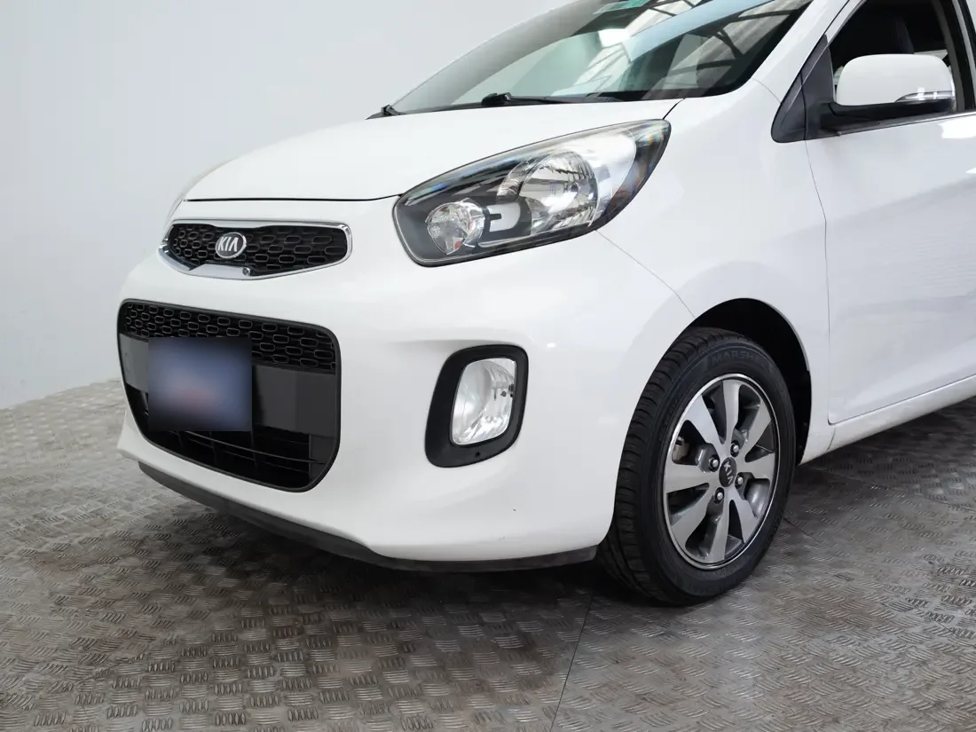 Kia Morning 1.2 Ex Sport 4x2 Hb Mt 5p año 2017