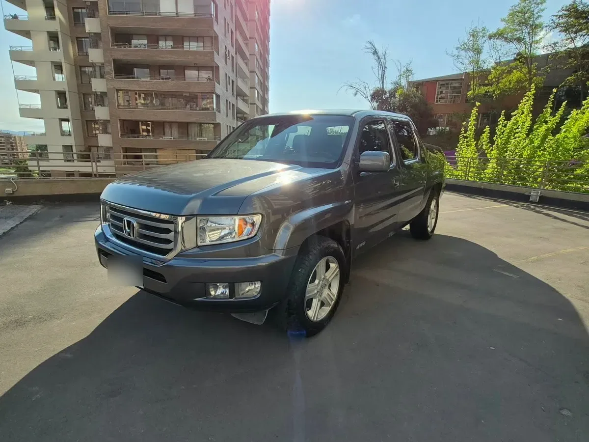 HONDA RIDGELINE 3.5 Rtl At 4x4 año 2013
