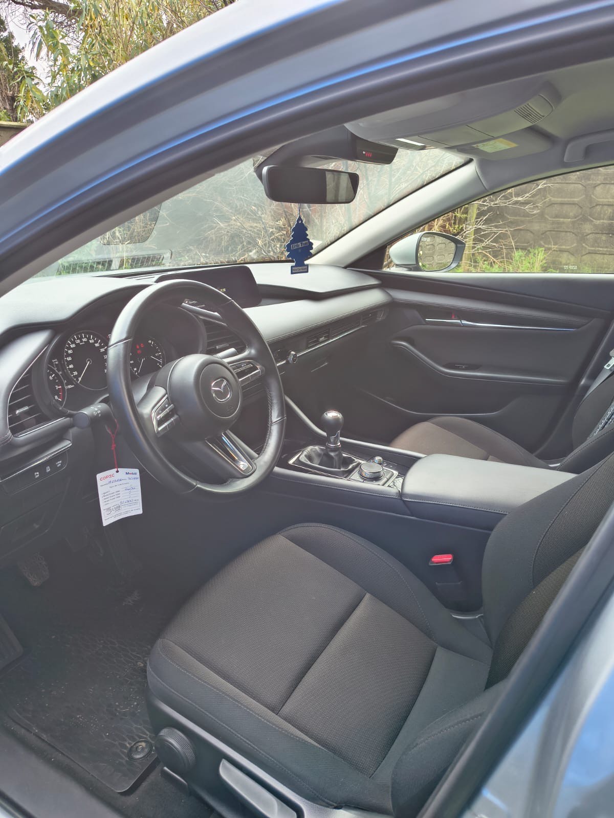 MAZDA MAZDA3 2.0 Sedán V 7g Mt año 2023