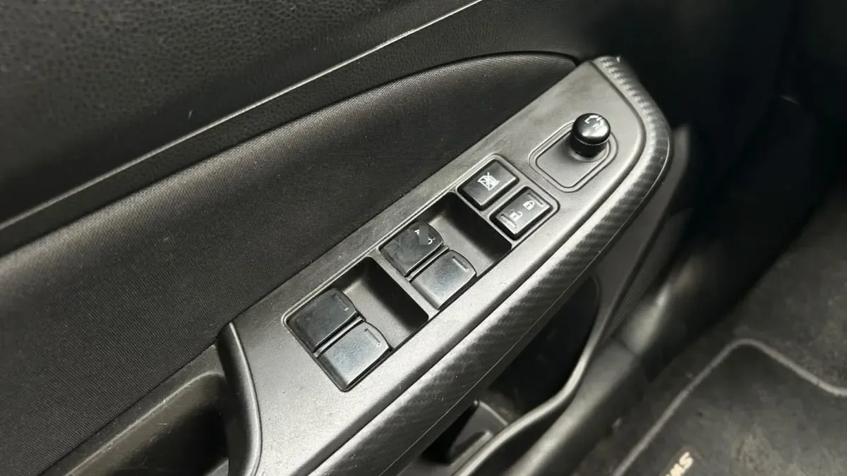 Suzuki Swift Gls 4x2 1.2 Mt Hb 5p año 2024