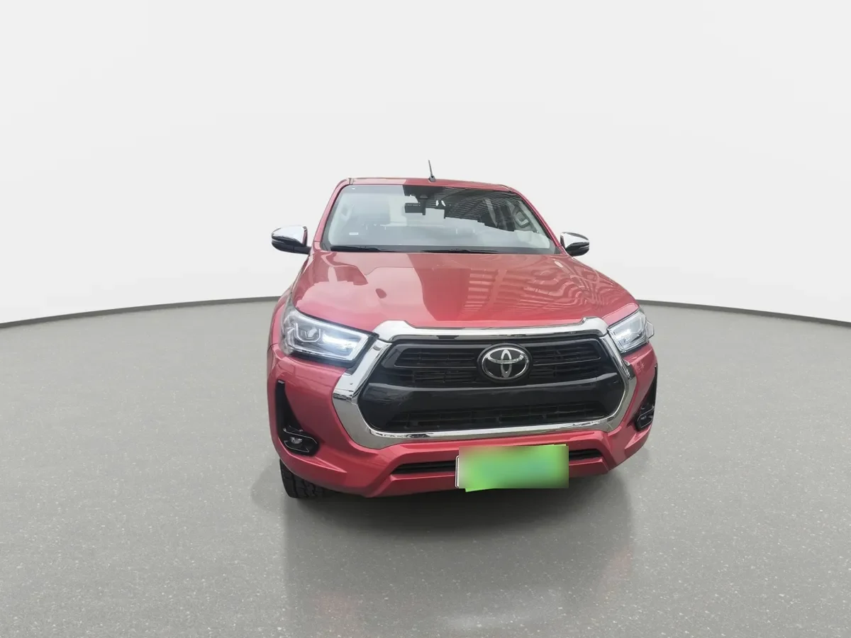 Toyota Hilux 2.8 Srv Diesel 4x4 Dob. Cab. At 4p año 2024