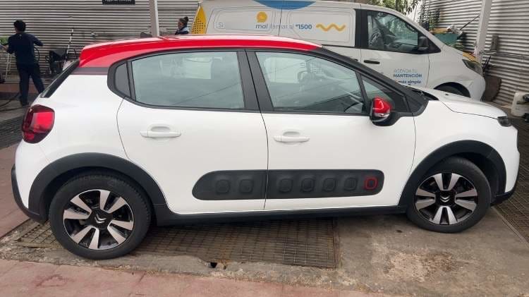 Citroen C3 1.2 Puretech Feel 4x2 110 Ss Eat6 Hb At 5p año 2021