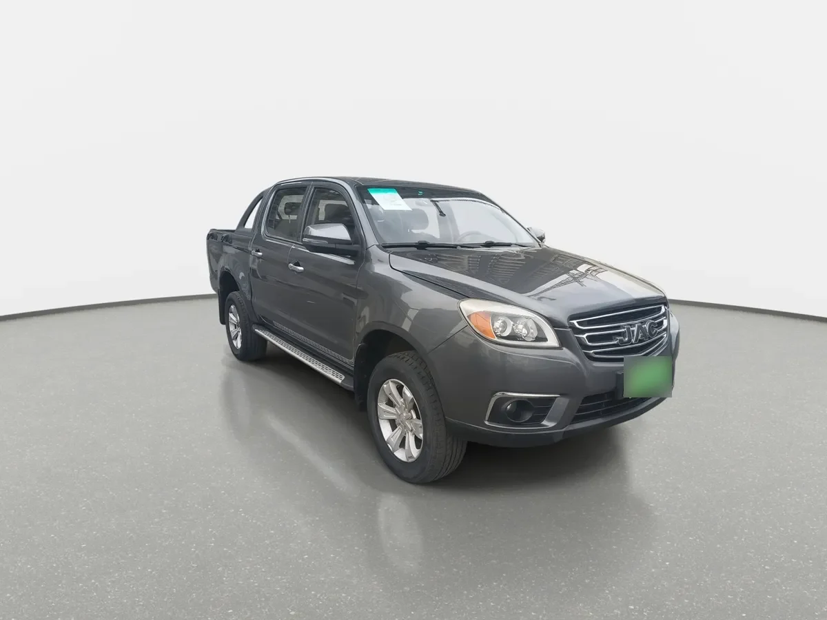 JAC T6 2.0 Comfort Diesel Dob. Cab. 4x2 Mt 4p año 2023
