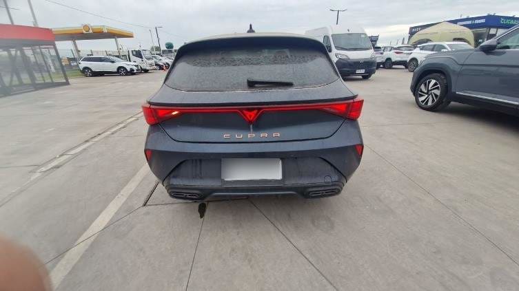 Cupra Leon 1.5 Tsi Mhev 4x2 At 5p año 2026
