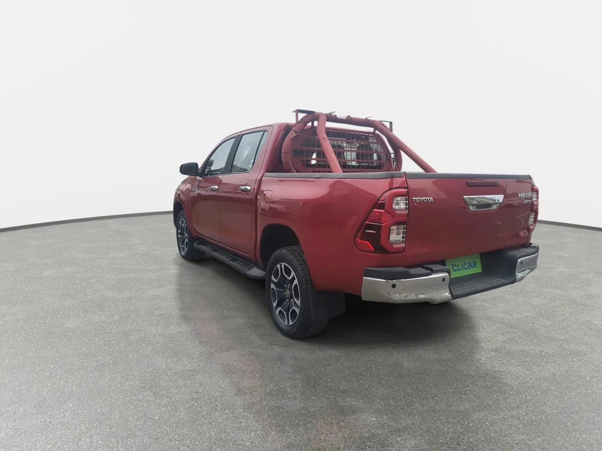 Toyota Hilux 2.8 Srv Diesel 4x4 Dob. Cab. At 4p año 2024