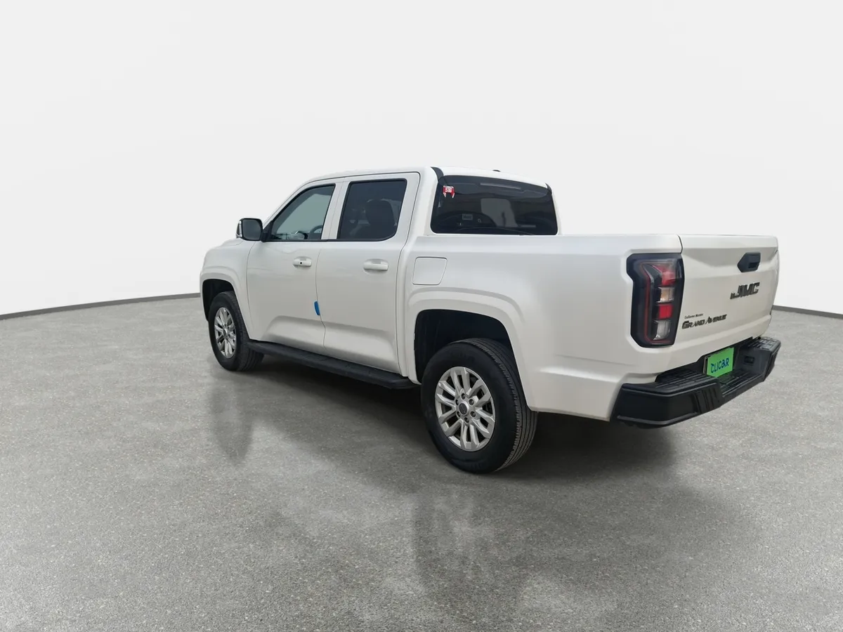 JMC Grand Avenue 2.3t Diesel 4x4 Dob. Cab. At 4p año 2025