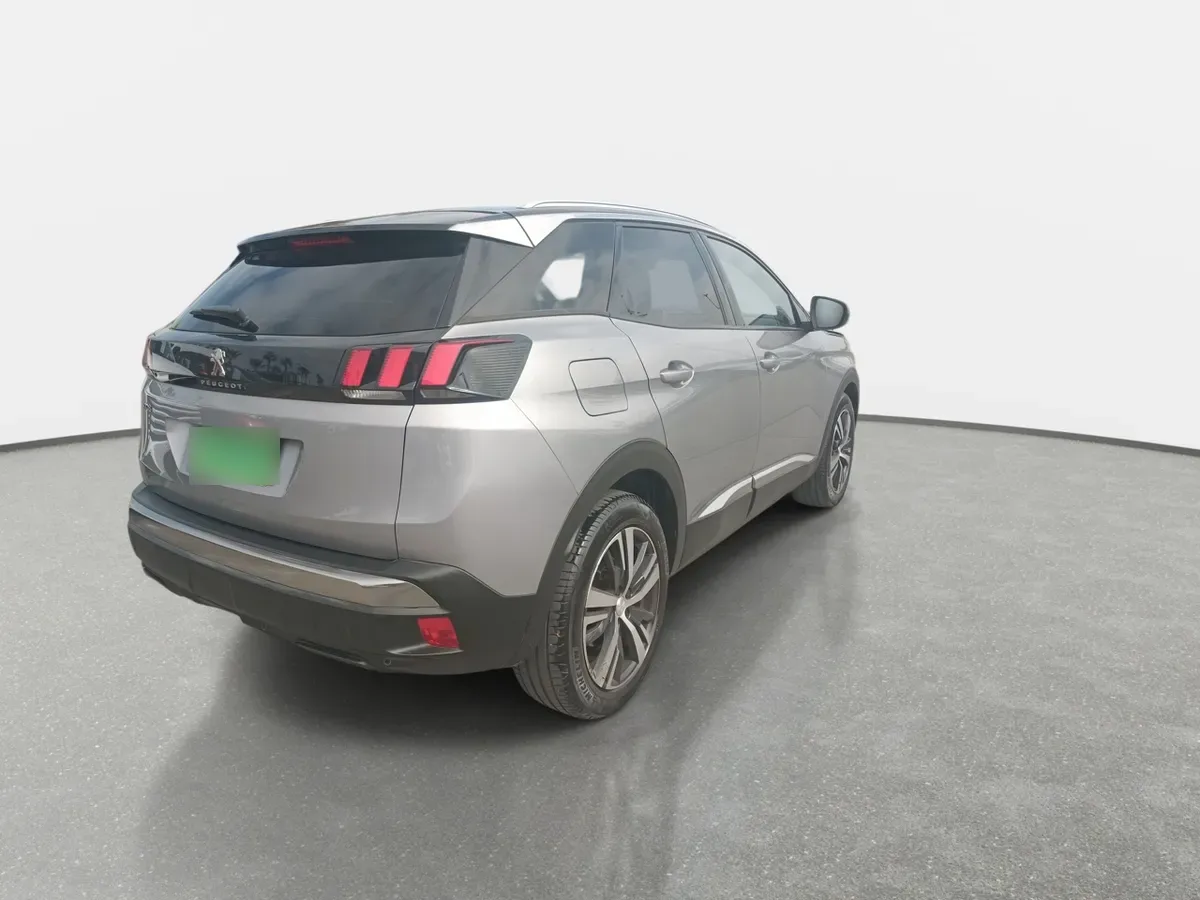 Peugeot 3008 1.5 Allure Bluehdi 4x2 130 Eat8 5p año 2020