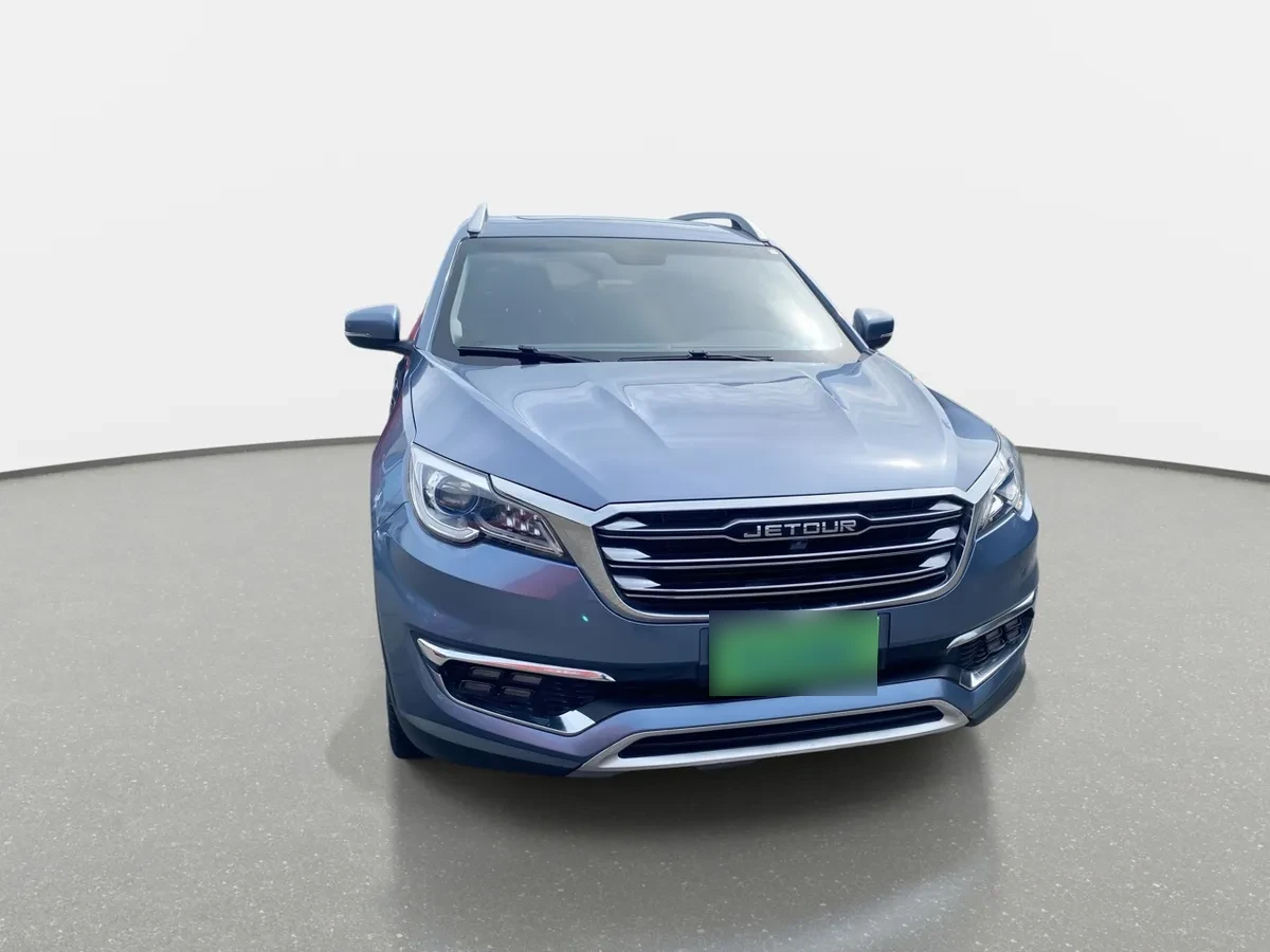 Jetour X70 1.5t Plus 4x2 At 5p año 2023