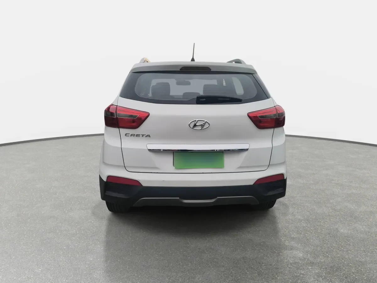 Hyundai Creta 1.6 Gls 4x2 Abs 2ab Mt 5p año 2017