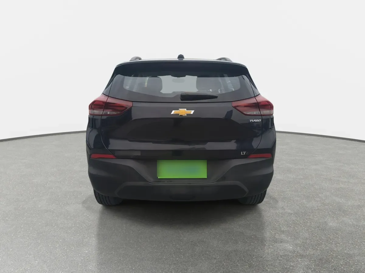 Chevrolet Tracker 1.2t Ltz Fwd Mt 5p año 2022
