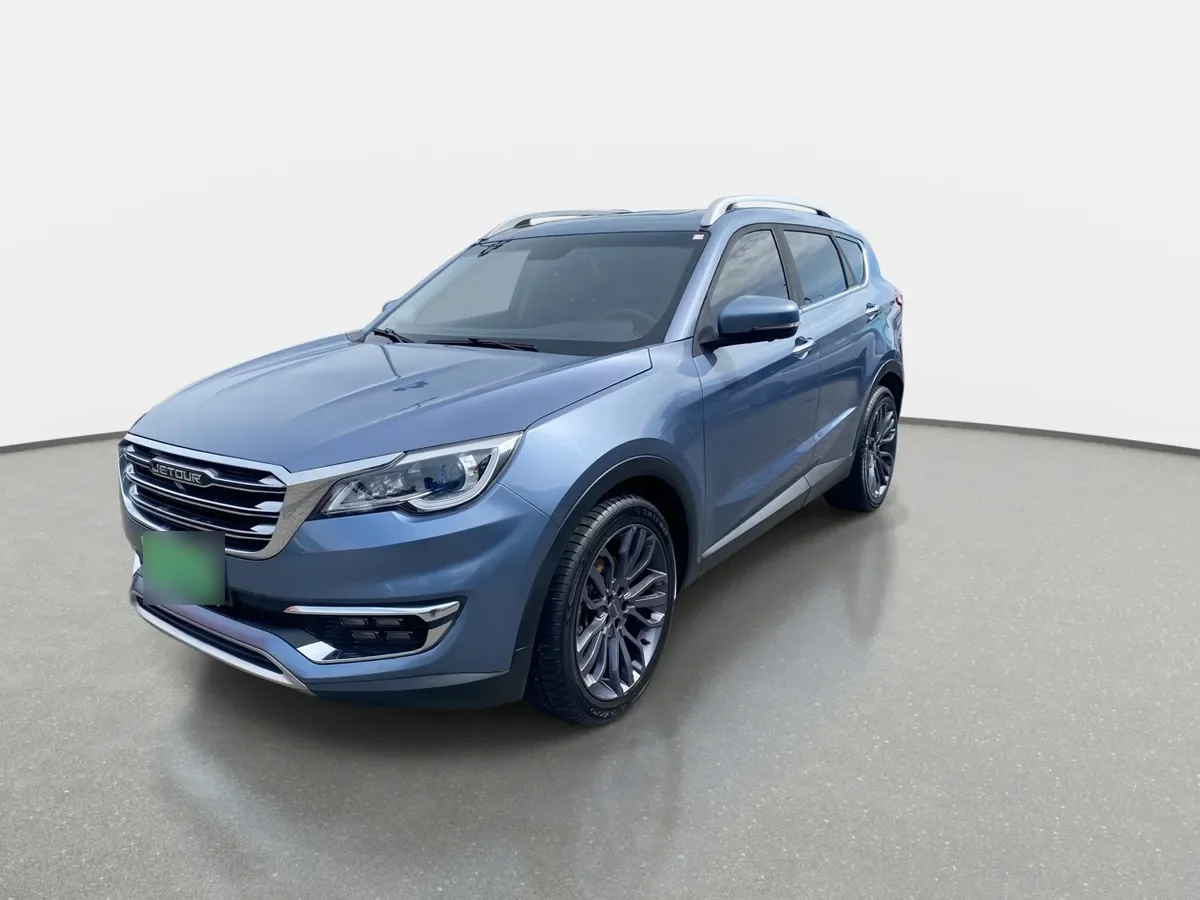 Jetour X70 1.5t Plus 4x2 At 5p año 2023