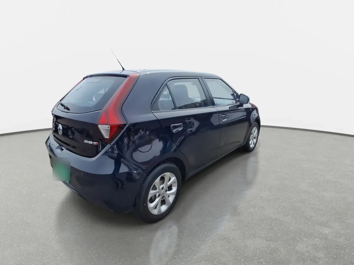 MG Mg 3 1.5 Std Plus 2wd Hb Mt 5p año 2025