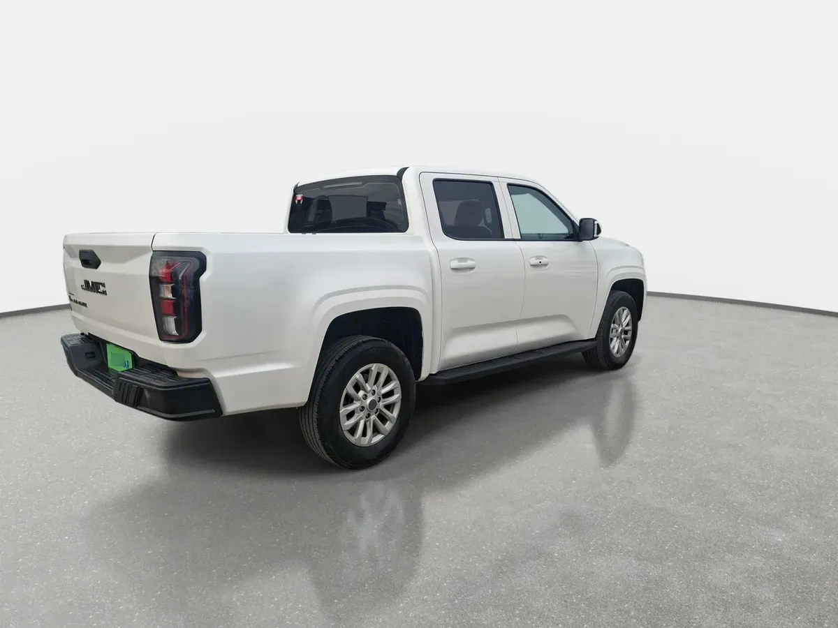 JMC Grand Avenue 2.3t Diesel 4x4 Dob. Cab. At 4p año 2025