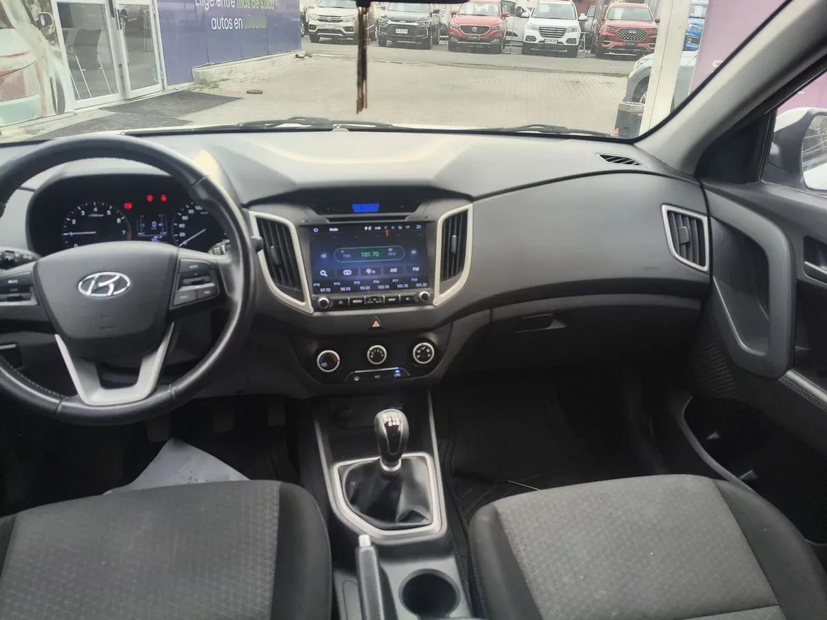 Hyundai Creta 1.6 Gls 4x2 Abs 2ab Mt 5p año 2017
