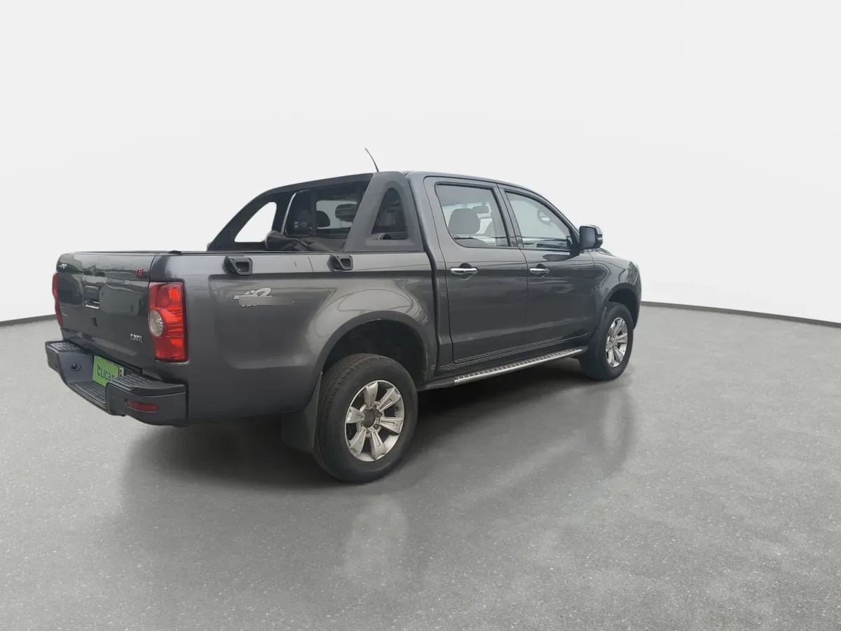JAC T6 2.0 Comfort Diesel Dob. Cab. 4x2 Mt 4p año 2023