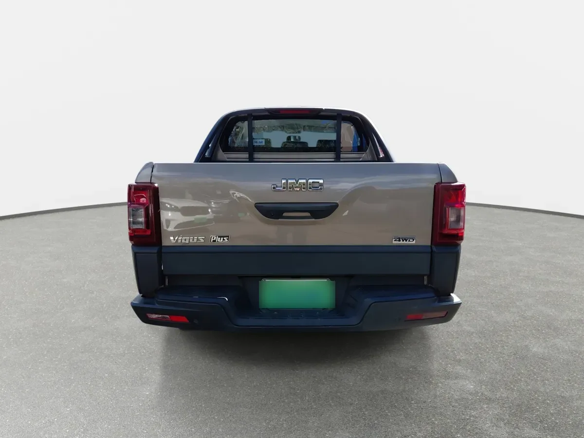 JMC Vigus 2.4 Plus Diesel 4x4 Euro5 Mt 4p año 2023