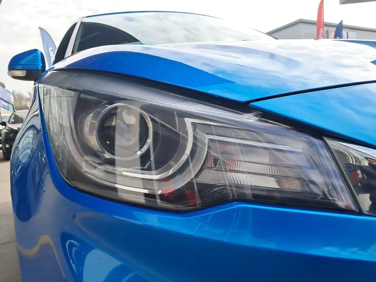 MG Mg 3 1.5 Comfort 4x2 Hb At 5p año 2024