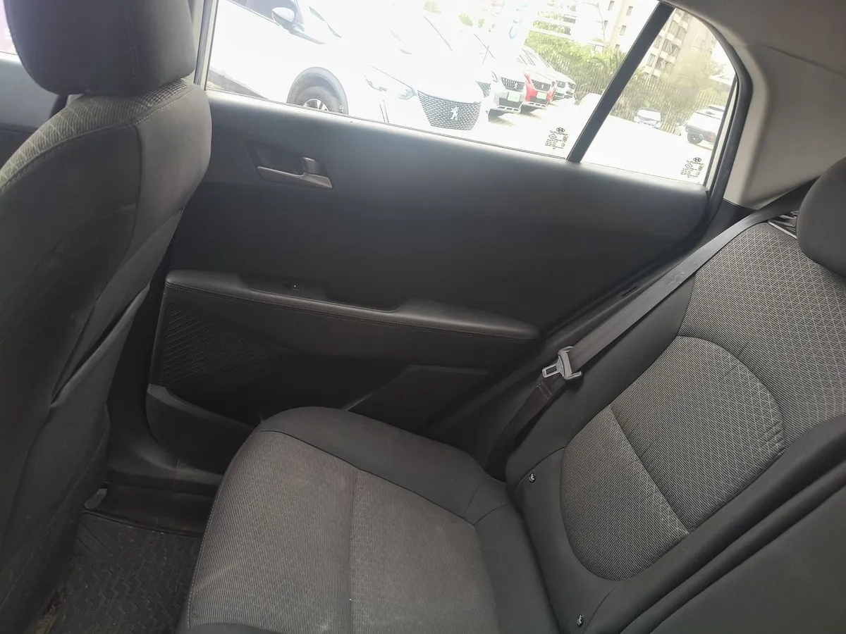 Hyundai Creta 1.6 Gls 4x2 Abs 2ab Mt 5p año 2017