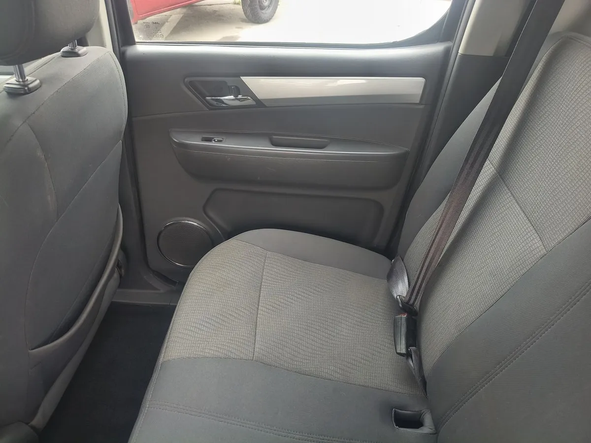 JAC T6 2.0 Comfort Diesel Dob. Cab. 4x2 Mt 4p año 2023