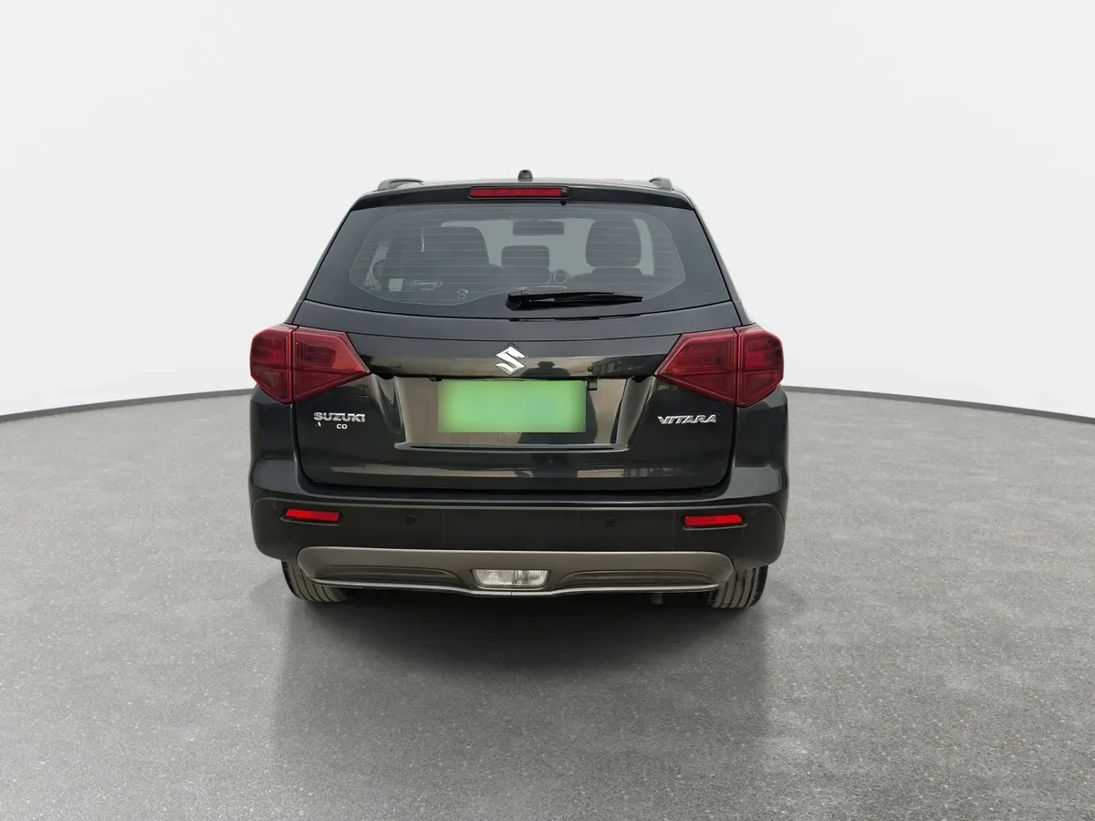 Suzuki Vitara 1.6 Glx 2wd Mt 5p año 2023
