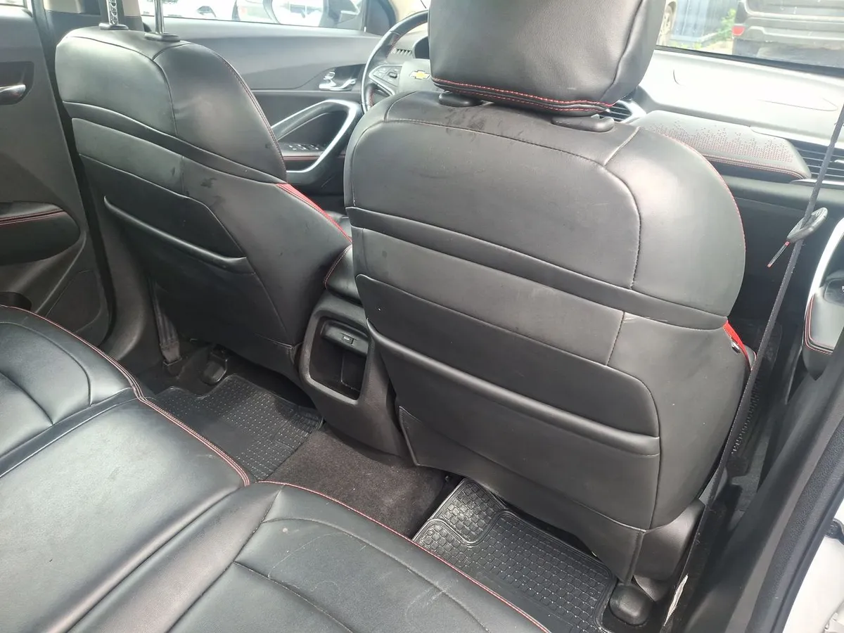 Chevrolet Groove 1.5 Premier 4x2 Mt 5p año 2023