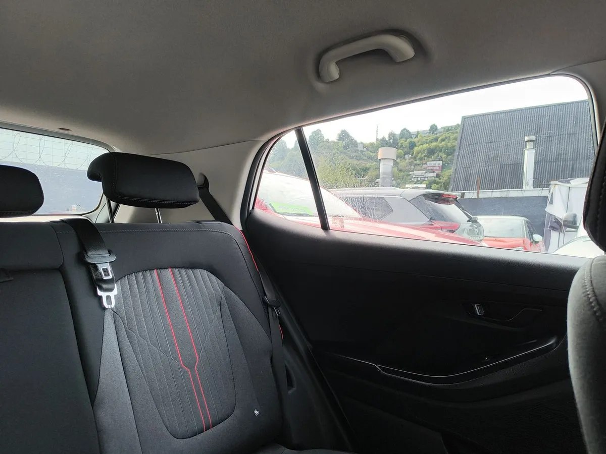 Hyundai Creta 1.5 Value Su2i 4x2 Mt 5p año 2024
