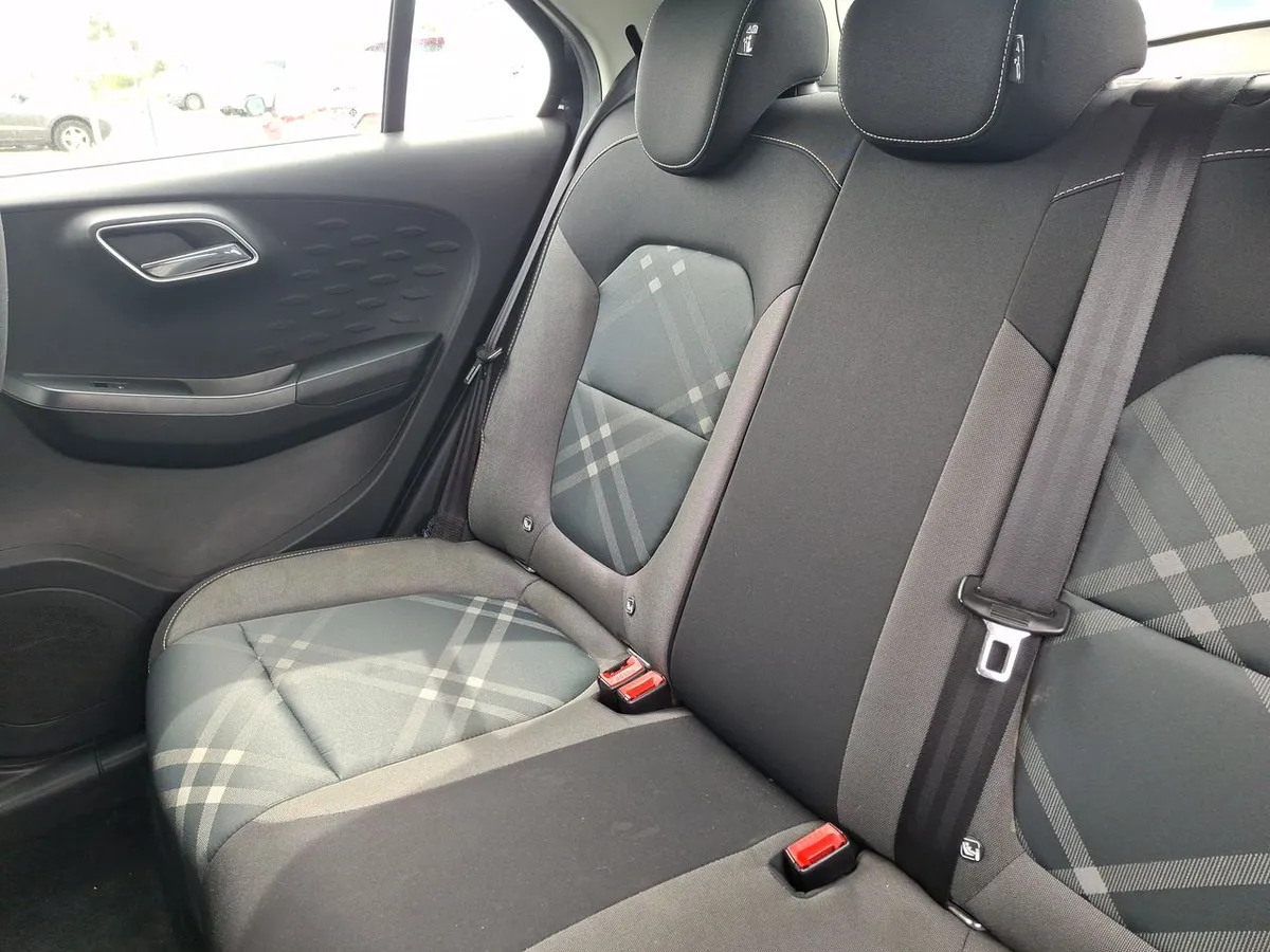 MG Mg 3 1.5 Std Plus 2wd Hb Mt 5p año 2025