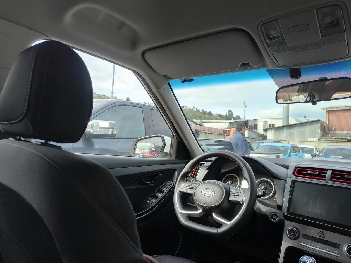 Hyundai Creta 1.5 Value Su2i 4x2 Mt 5p año 2024