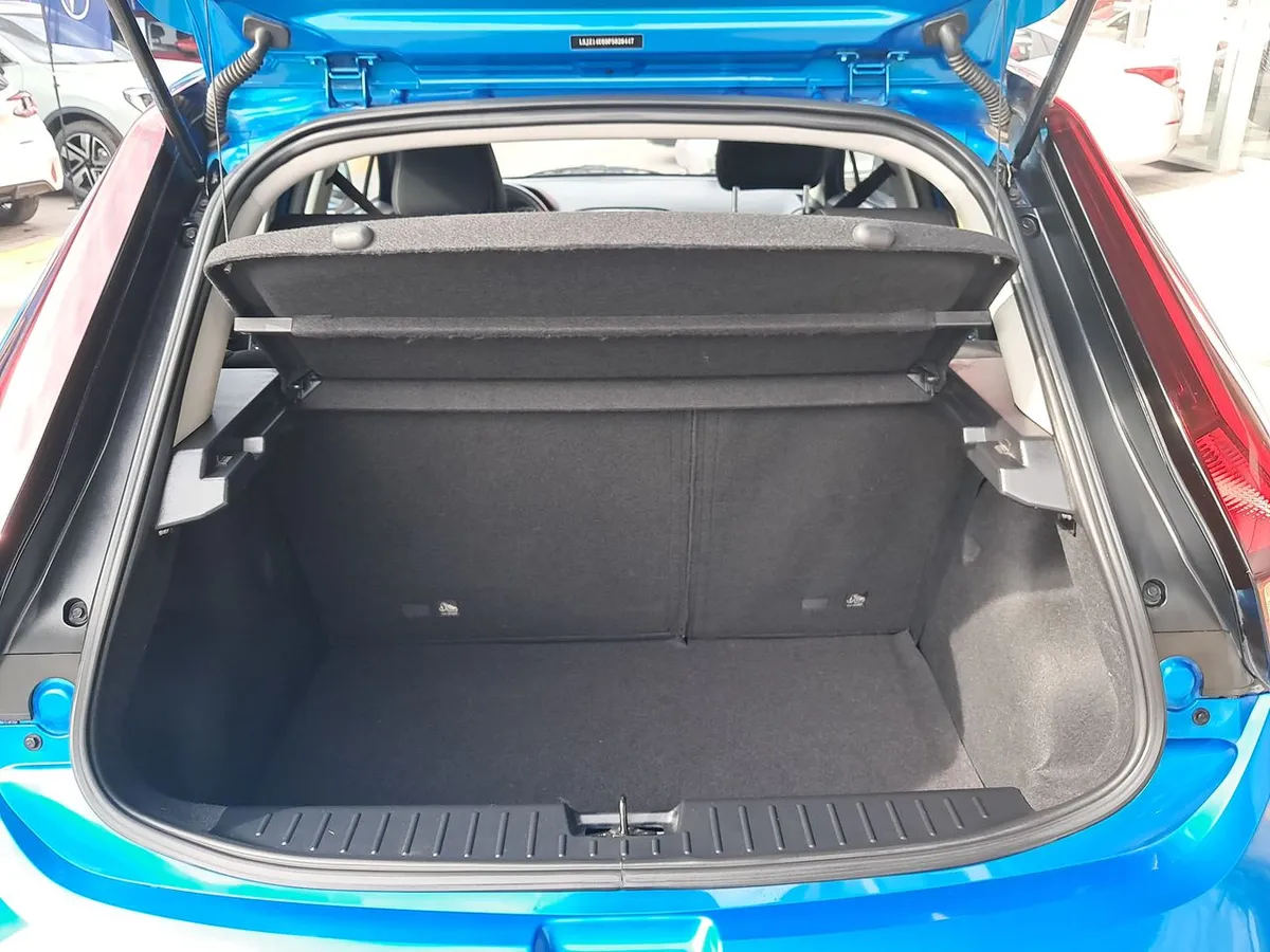 MG Mg 3 1.5 Comfort 4x2 Hb At 5p año 2024