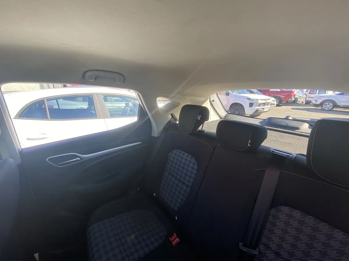 MG Mg Zs 1.5 Std 4x2 Mt 5p año 2024