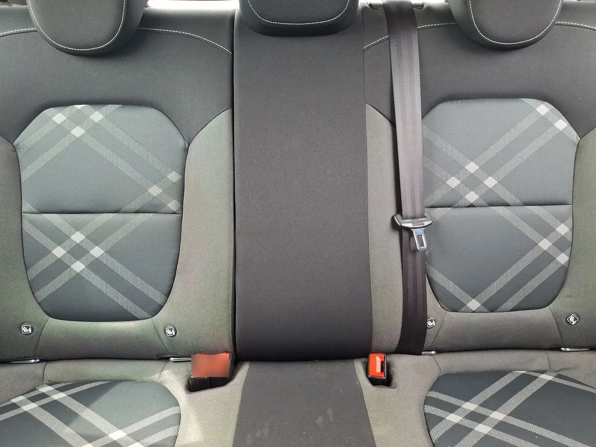 MG Mg 3 1.5 Std Plus 2wd Hb Mt 5p año 2025