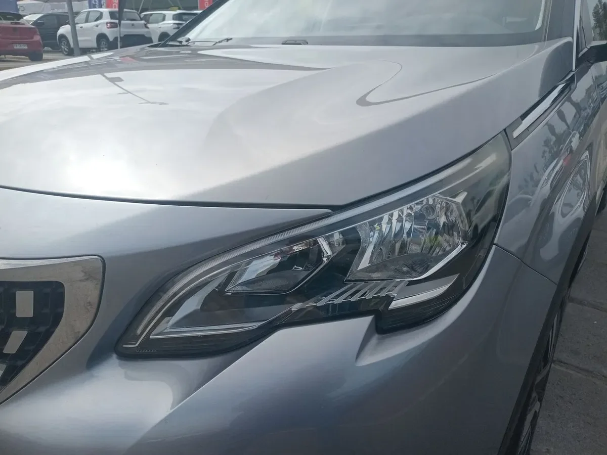 Peugeot 3008 1.5 Allure Bluehdi 4x2 130 Eat8 5p año 2020