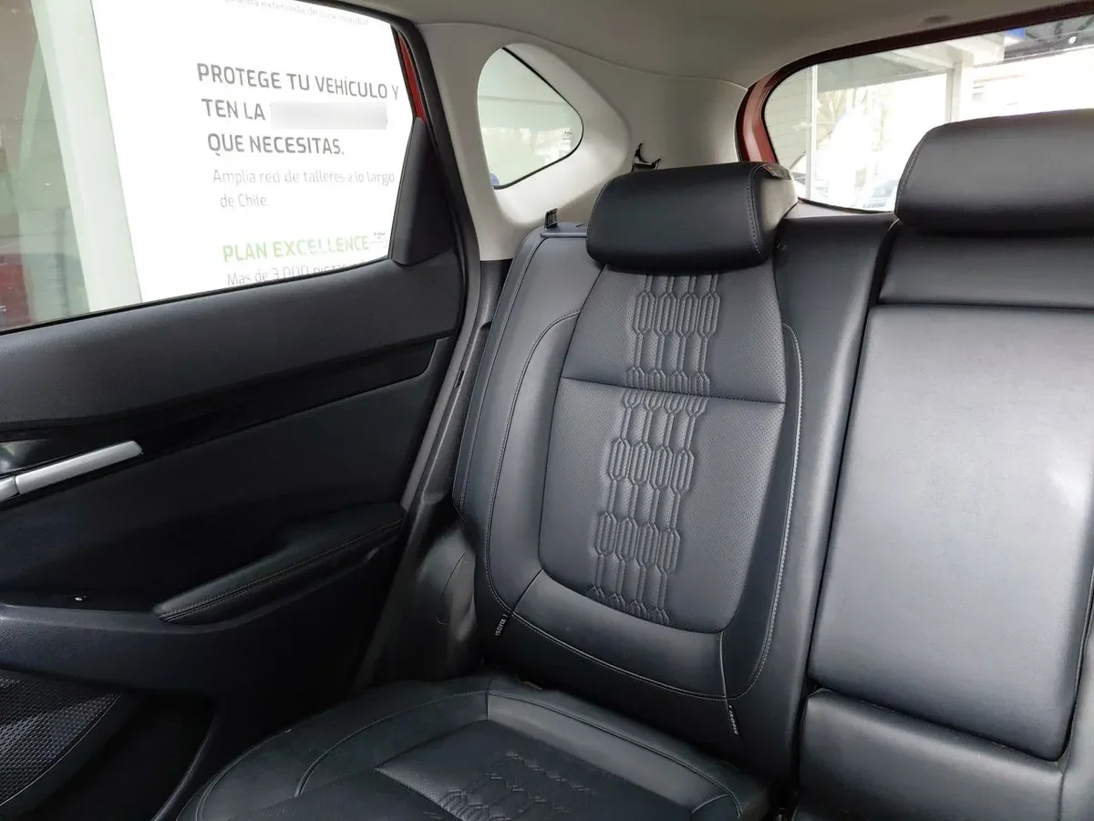 Kia Seltos 1.4t Gdi Ex Full 4x2 7dct At 5p año 2025