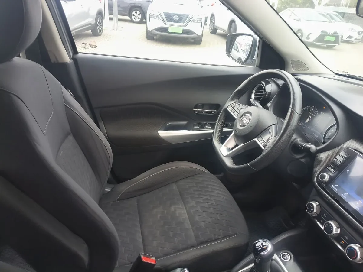 Nissan Kicks 1.6 Sense 4x2 Mt 5p año 2022
