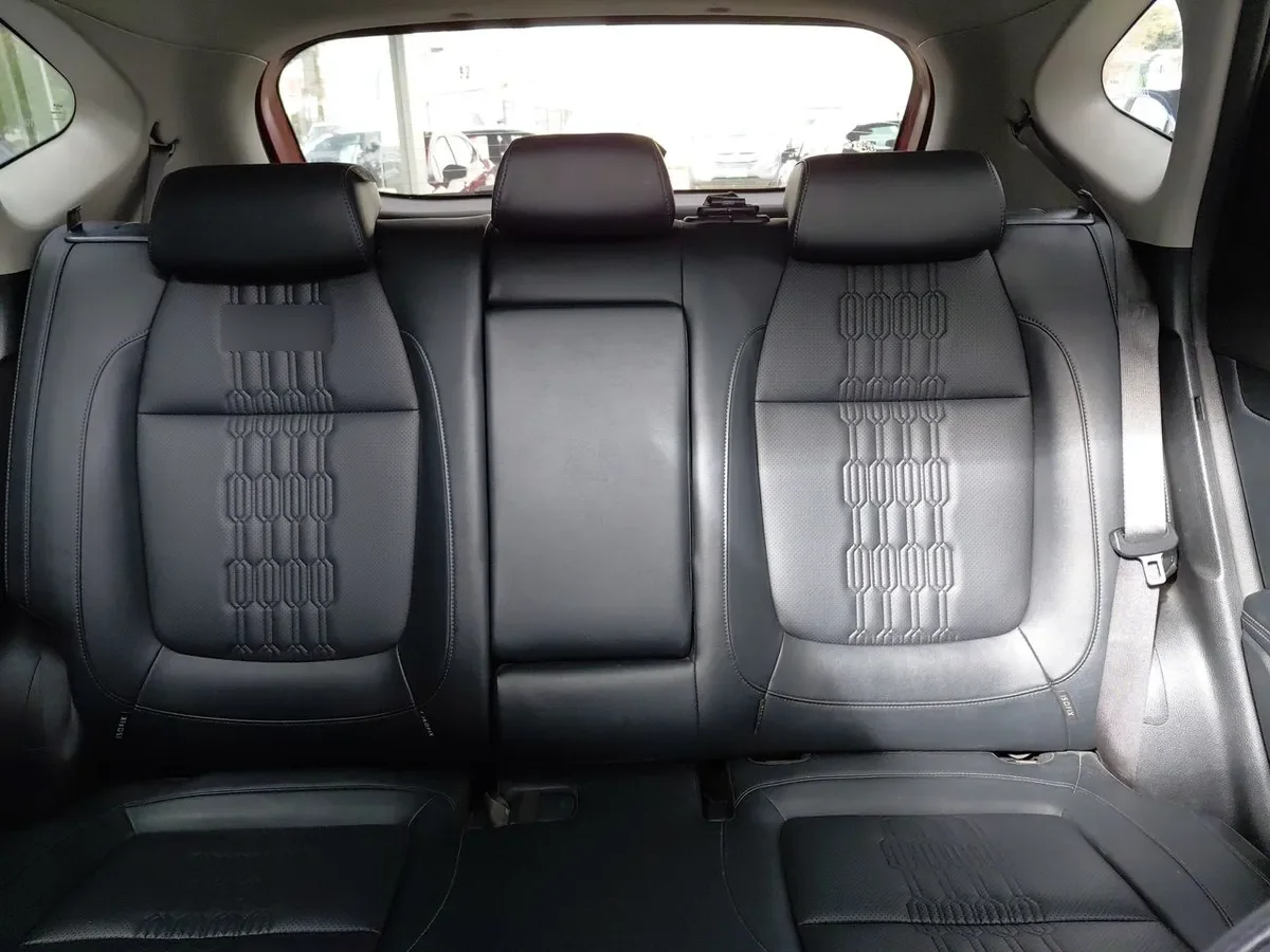 Kia Seltos 1.4t Gdi Ex Full 4x2 7dct At 5p año 2025